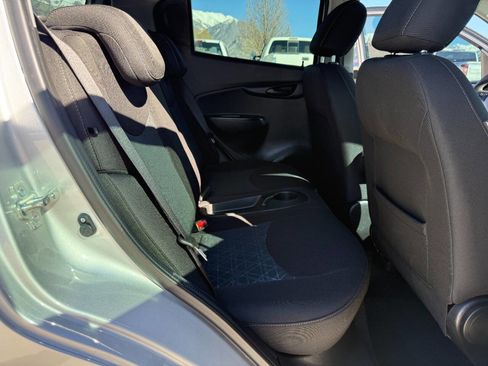 Used 2022 Chevrolet Spark LT image 18