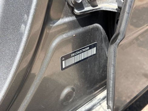 Used 2025 Kia Soul LX w/ LX Technology Package FWD image 25