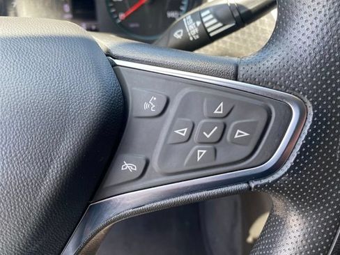 Used 2024 Chevrolet Malibu LT FWD image 24
