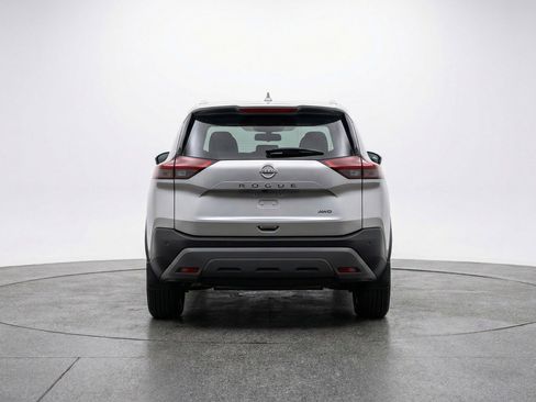 Used 2025 Nissan Rogue SV AWD/4WD image 7