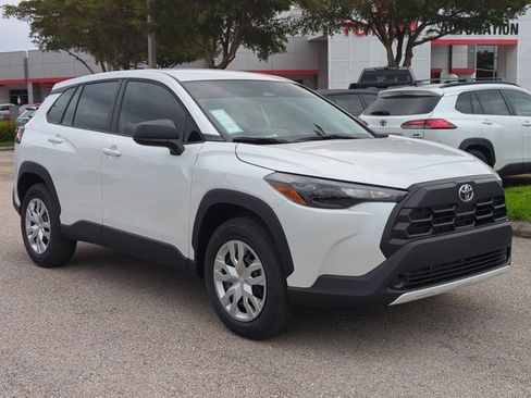 New 2026 Toyota Corolla Cross L image 3
