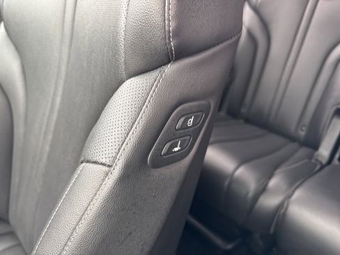 Used 2024 Genesis GV80 2.5T image 37