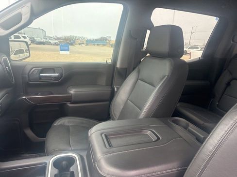 Used 2020 GMC Sierra 1500 SLT image 25