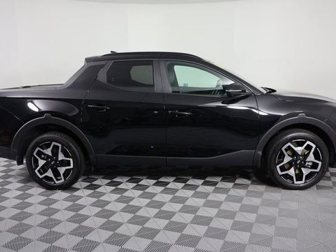 Certified 2024 Hyundai Santa Cruz Limited image 9