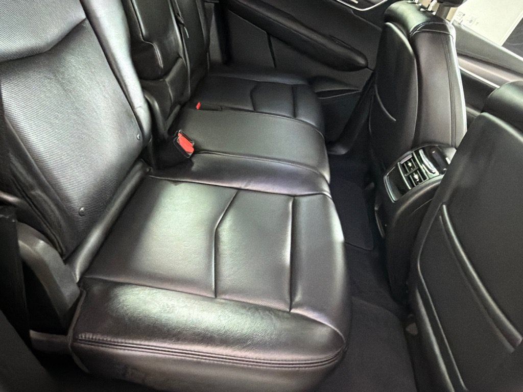 Used 2018 Cadillac XT5 Premium Luxury AWD/4WD image 23