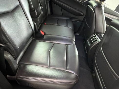 Used 2018 Cadillac XT5 Premium Luxury AWD/4WD image 23