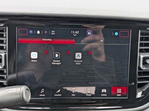 Used 2025 Dodge Durango AWD w/ Technology Group image 26