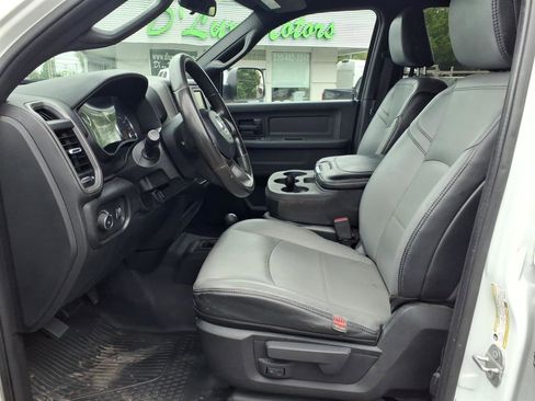 Used 2022 RAM 2500 Tradesman w/ Protection Group AWD/4WD image 9
