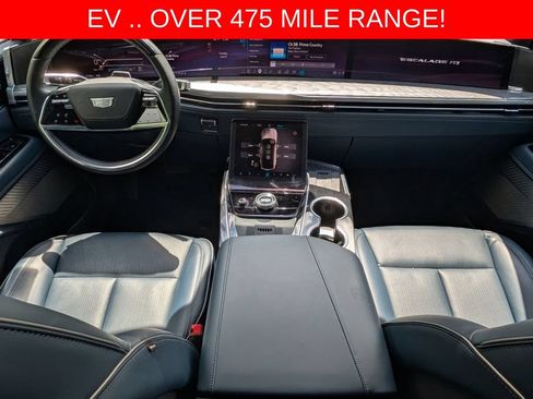 Used 2025 Cadillac Escalade IQ Luxury 2 w/ LPO, Premium Carpet Package AWD/4WD image 30