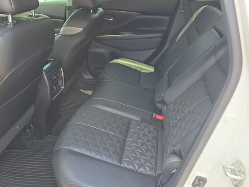 Used 2022 Nissan Murano Platinum w/ Cargo Package FWD image 16