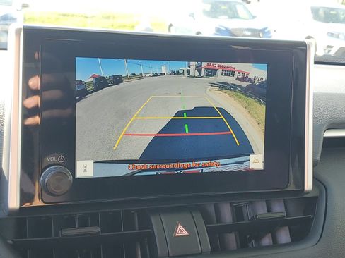 Certified 2025 Toyota RAV4 XLE AWD/4WD image 27