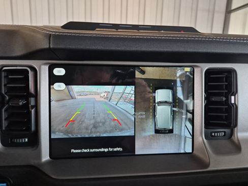 New 2025 Ford Bronco Outer Banks w/ Sasquatch Package image 40