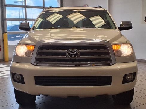 Used 2015 Toyota Sequoia Platinum image 6