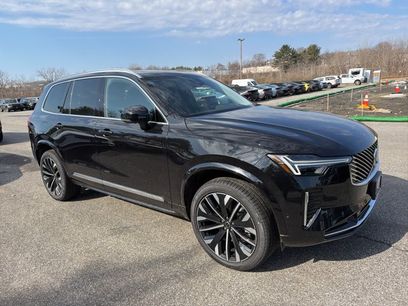 New 2026 Volvo XC90 B6 Plus w/ Protection Package Premier