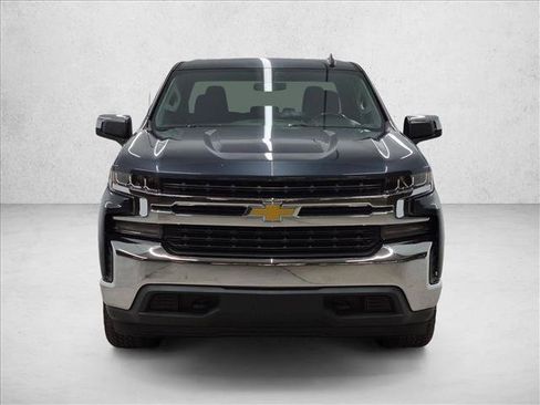 Used 2021 Chevrolet Silverado 1500 LT AWD/4WD image 2