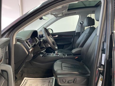 Used 2018 Audi Q5 2.0T Premium Plus w/ Premium Plus Package AWD/4WD image 23