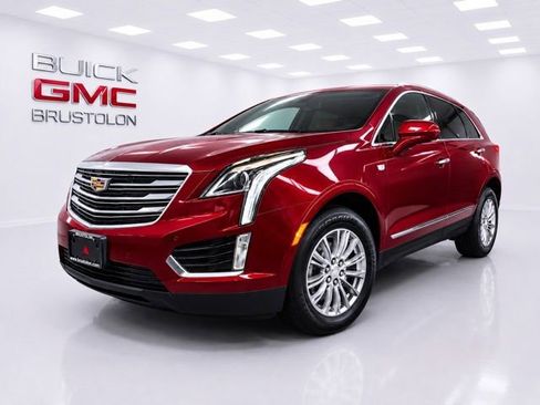 Used 2017 Cadillac XT5 Luxury w/ Driver Awareness Package AWD/4WD image 1