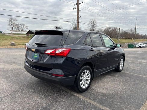 Used 2020 Chevrolet Equinox LS w/ LS Convenience Package image 5