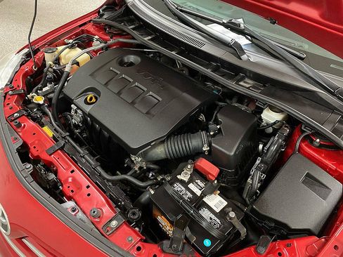 Used 2013 Toyota Corolla LE Special Edition image 16