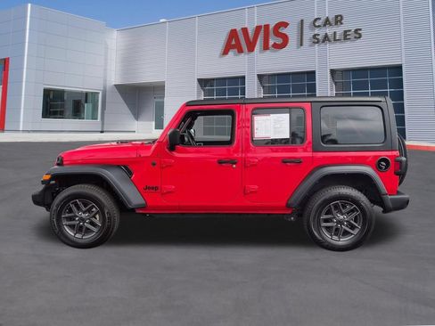 Used 2025 Jeep Wrangler Unlimited Sport AWD/4WD image 10