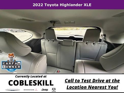 Used 2022 Toyota Highlander XLE AWD/4WD image 15