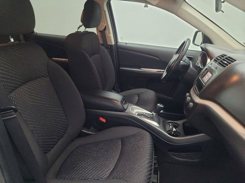 Used 2018 Dodge Journey SXT w/ Connectivity Group image 21