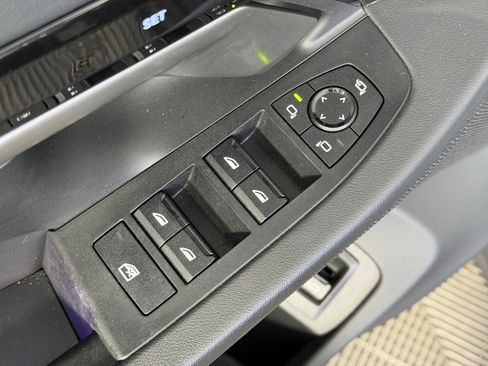 Used 2025 BMW 530i image 23