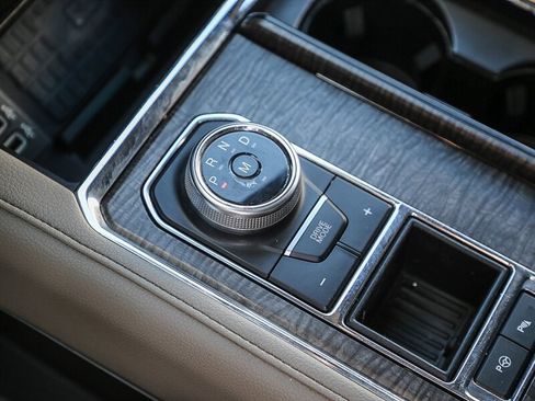 Used 2018 Ford Expedition Limited w/ Equipment Group 302A image 33