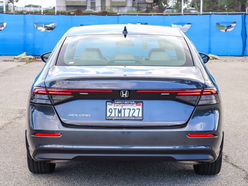 Certified 2025 Honda Accord SE image 8