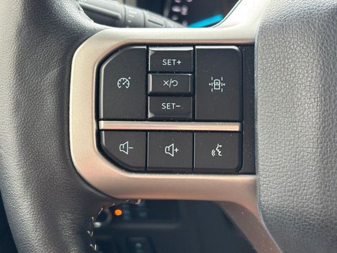 Used 2024 Ford Expedition XLT RWD image 20