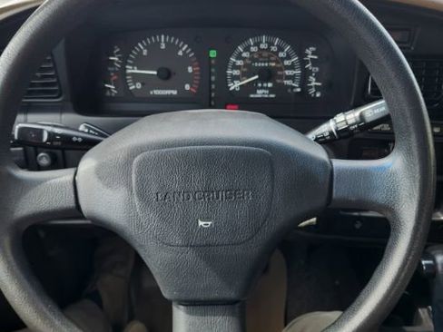 Used 1992 Toyota Land Cruiser AWD/4WD image 18