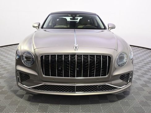 New 2026 Bentley Flying Spur Plug-In Hybrid image 10