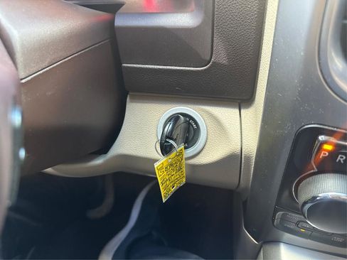 Used 2017 RAM 1500 Big Horn image 25