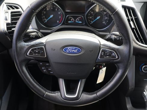 Used 2018 Ford Escape SEL AWD/4WD image 22