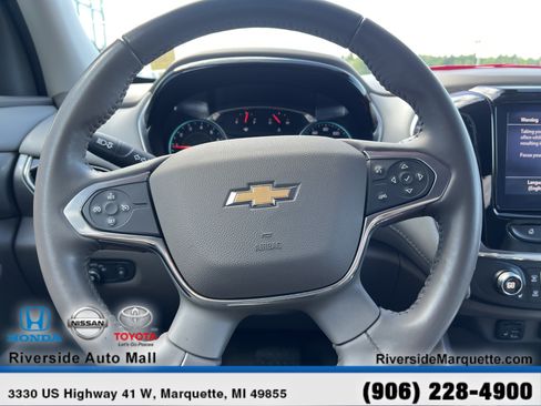 Used 2020 Chevrolet Traverse LT w/ LT Premium Package AWD/4WD image 21