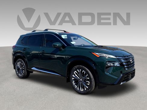 New 2026 Nissan Rogue Platinum AWD/4WD image 1