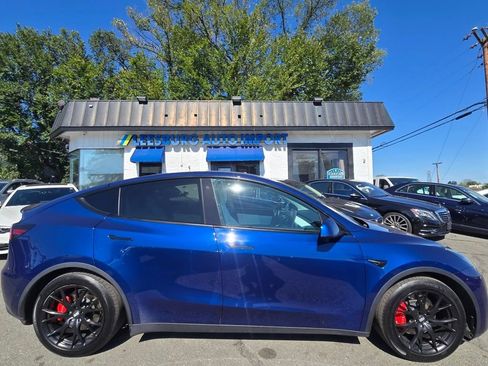 Used 2020 Tesla Model Y Performance AWD/4WD image 7