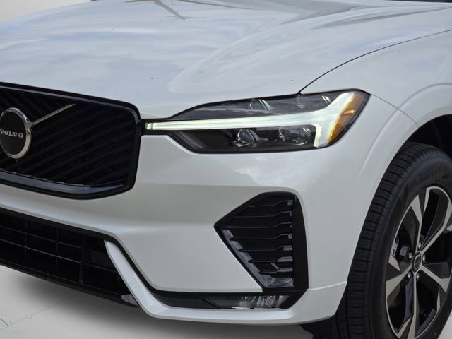 Used 2026 Volvo XC60 B5 Core AWD/4WD image 30