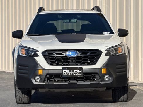 Used 2022 Subaru Outback Wilderness AWD/4WD image 9