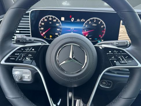 New 2026 Mercedes-Benz Maybach GLS 600 4MATIC image 16
