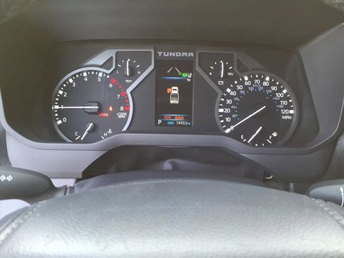 Used 2022 Toyota Tundra SR5 w/ SR5 Premium Package AWD/4WD image 27