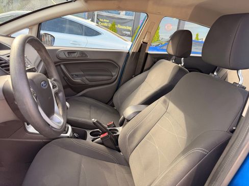 Used 2019 Ford Fiesta SE FWD image 7