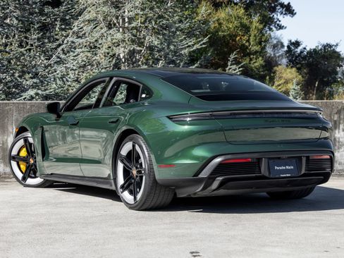 Certified 2025 Porsche Taycan GTS AWD/4WD image 3