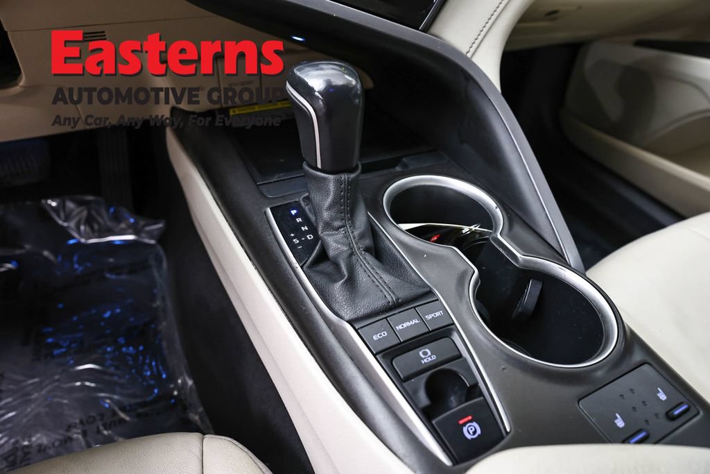 Used 2021 Toyota Camry XLE AWD/4WD image 14