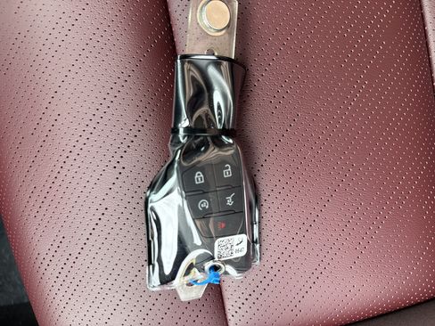 New 2026 Buick Envision Sport Touring AWD/4WD image 35