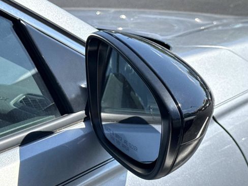 Used 2024 Honda Accord Sport image 10