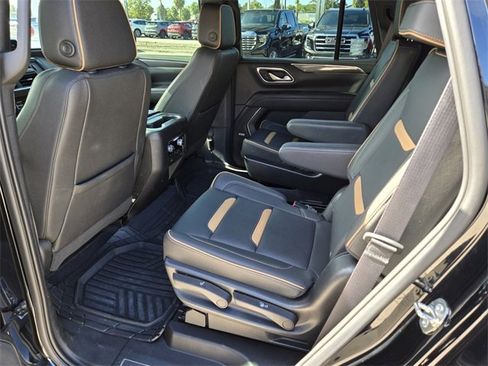 Used 2023 GMC Yukon AT4 w/ AT4 Premium Plus Package image 10