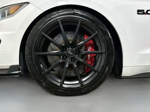 Used 2016 Ford Mustang GT Premium w/ GT Performance Package RWD image 35