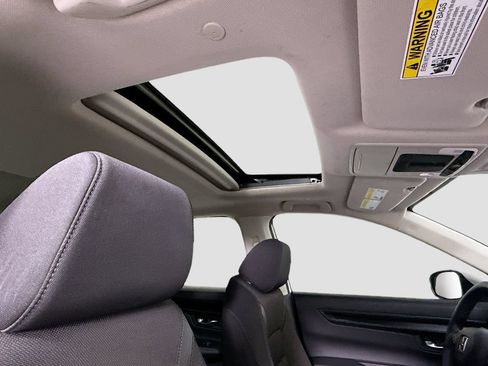 Certified 2023 Honda CR-V EX image 18