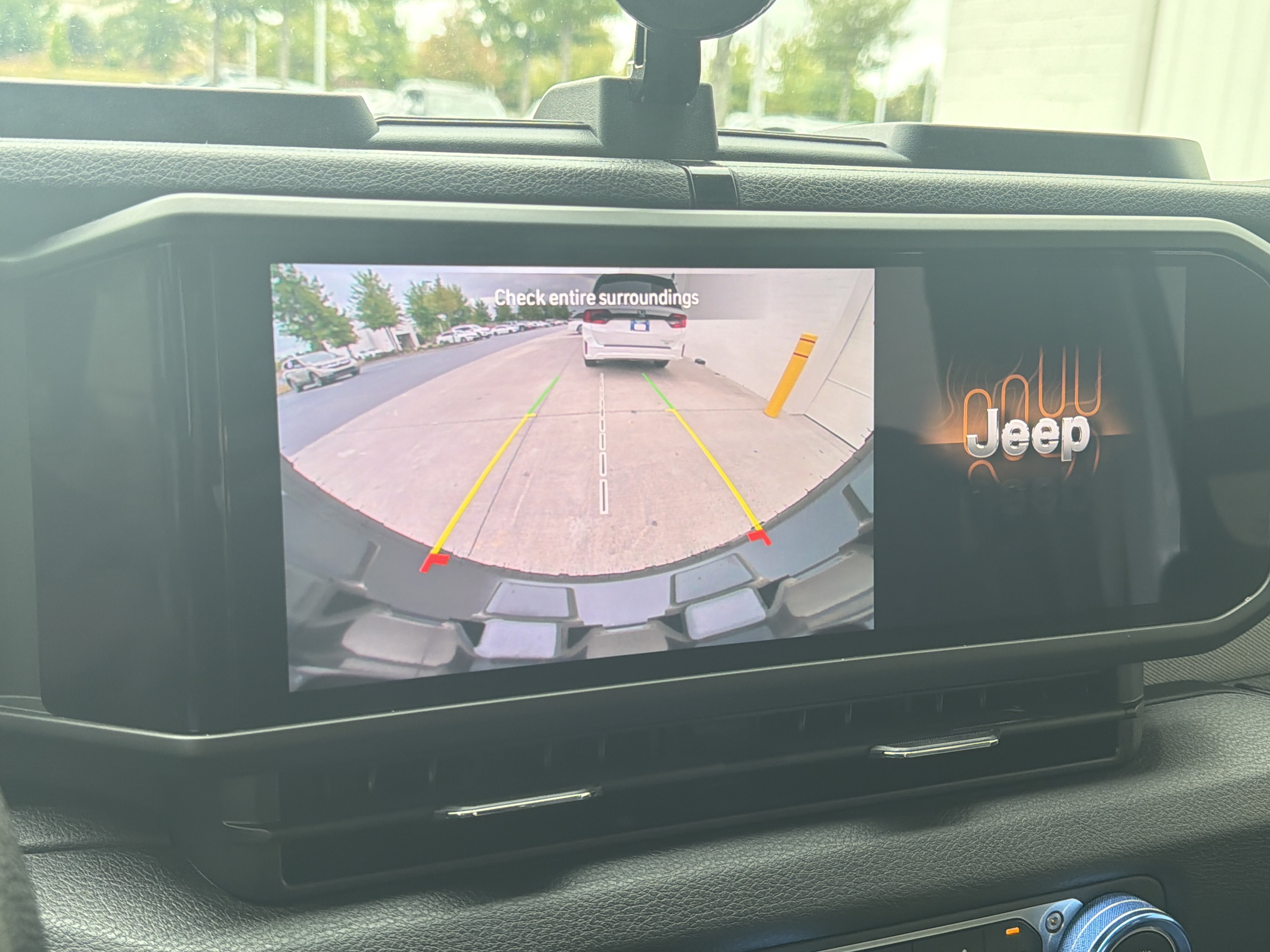 Used 2024 Jeep Wrangler Sport AWD/4WD image 14